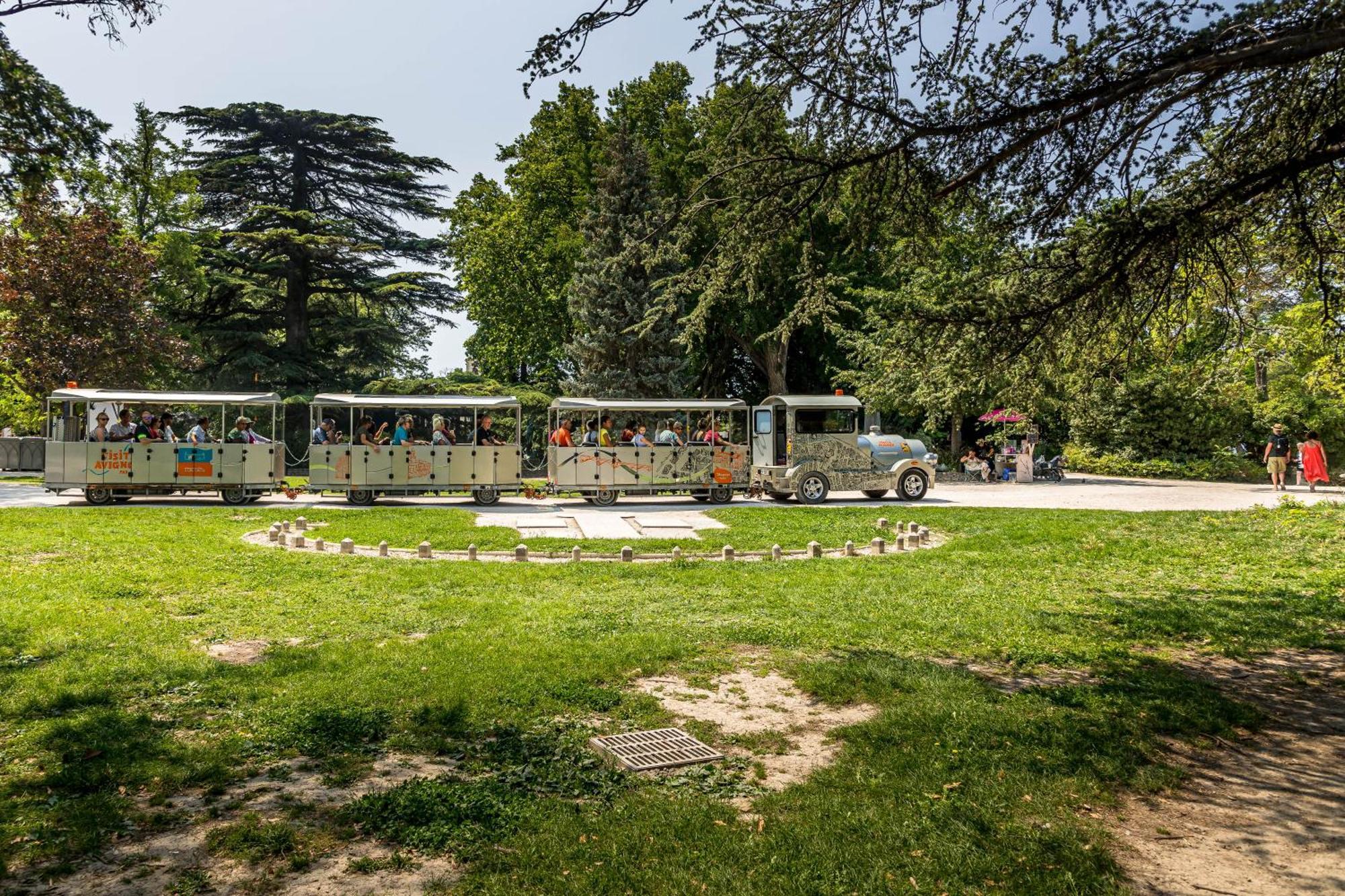 VivaCamp La Laune Villeneuve-lès-Avignon Exterior foto